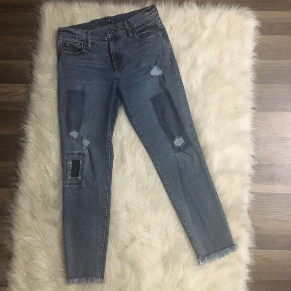 Gap true skinny distressed jeans fringed bottom